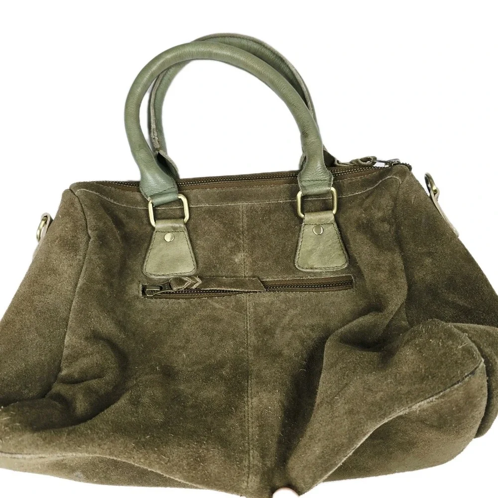 The Unbranded Brand please check